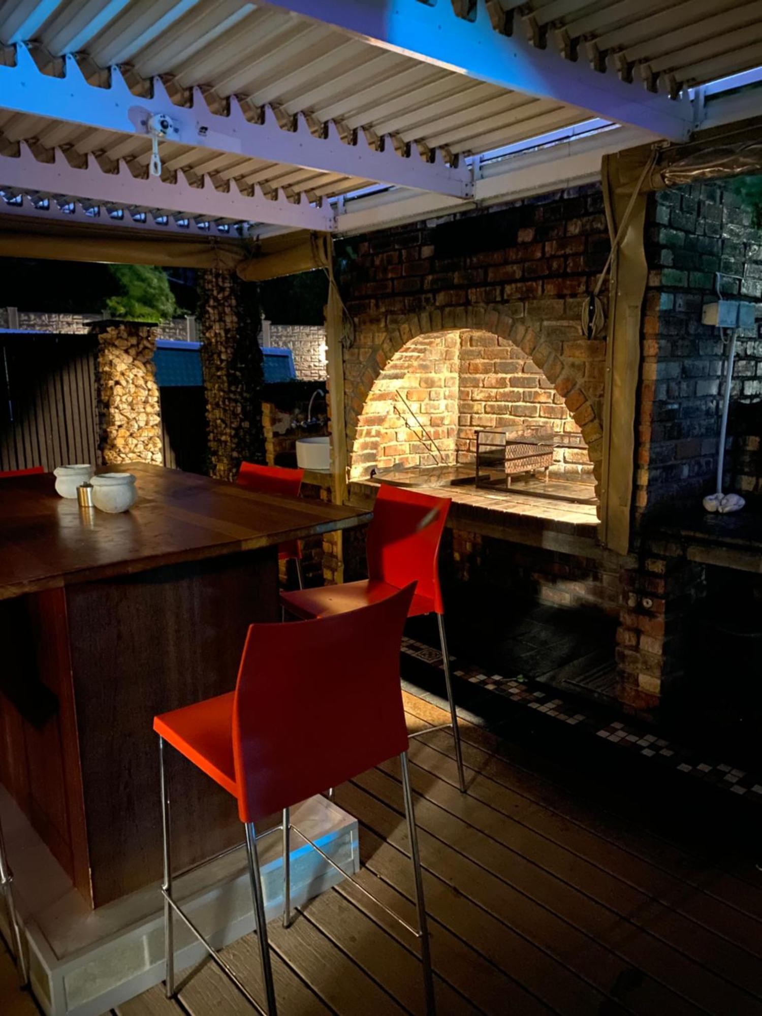 Cottonwood Guesthouse Oasis Bloemfontein Exterior photo